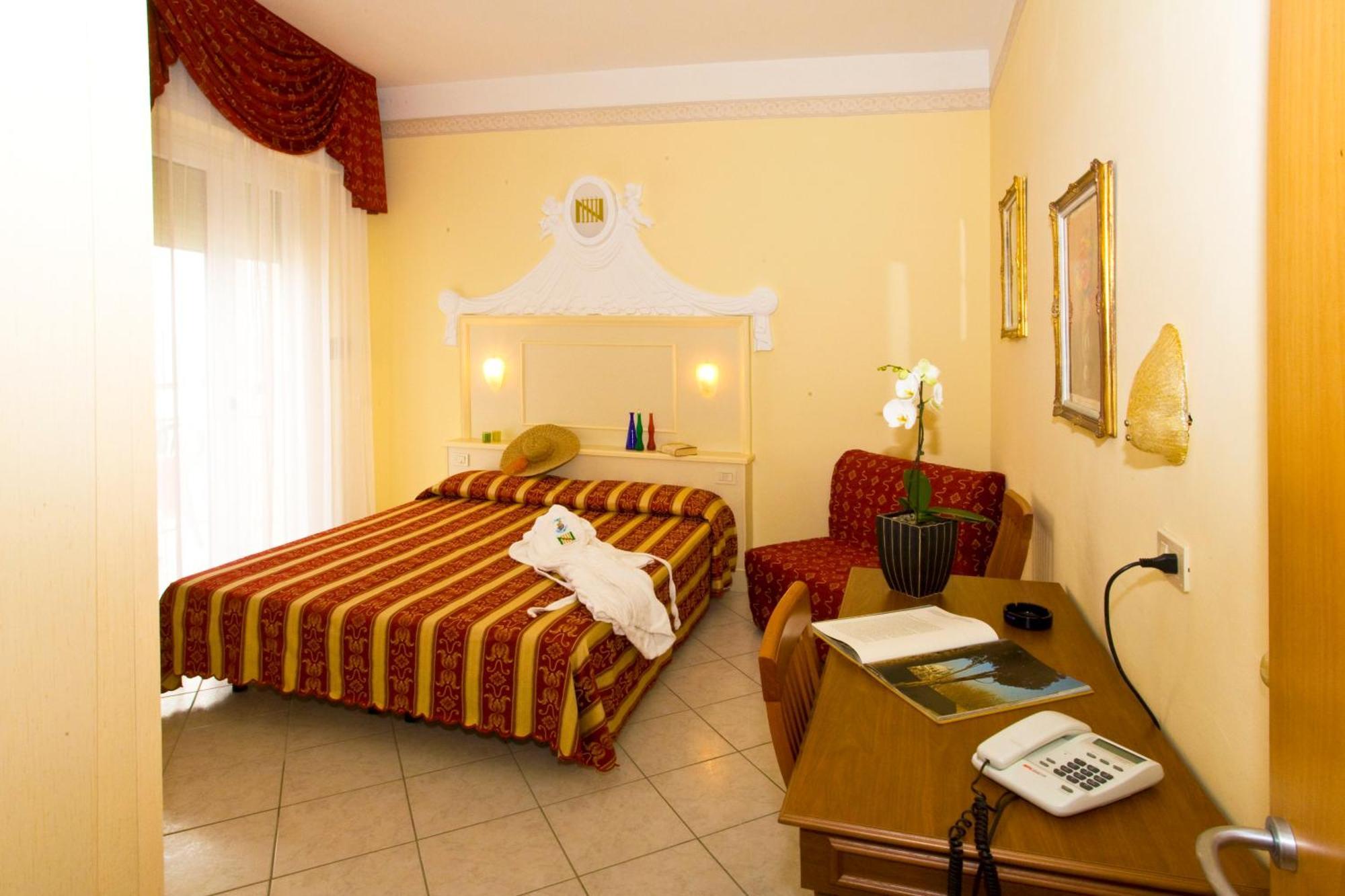 גביצ'ה מארה Hotel Nord Est מראה חיצוני תמונה
