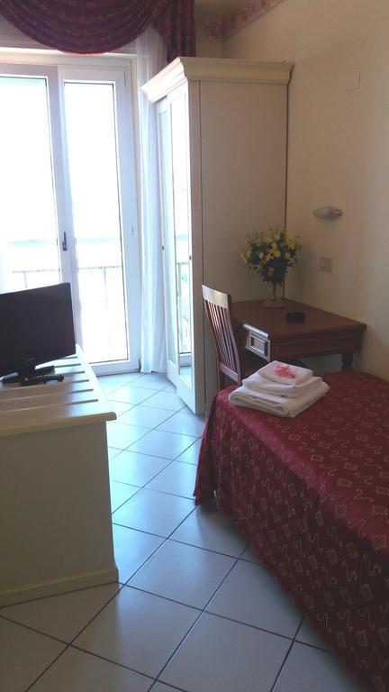 גביצ'ה מארה Hotel Nord Est מראה חיצוני תמונה